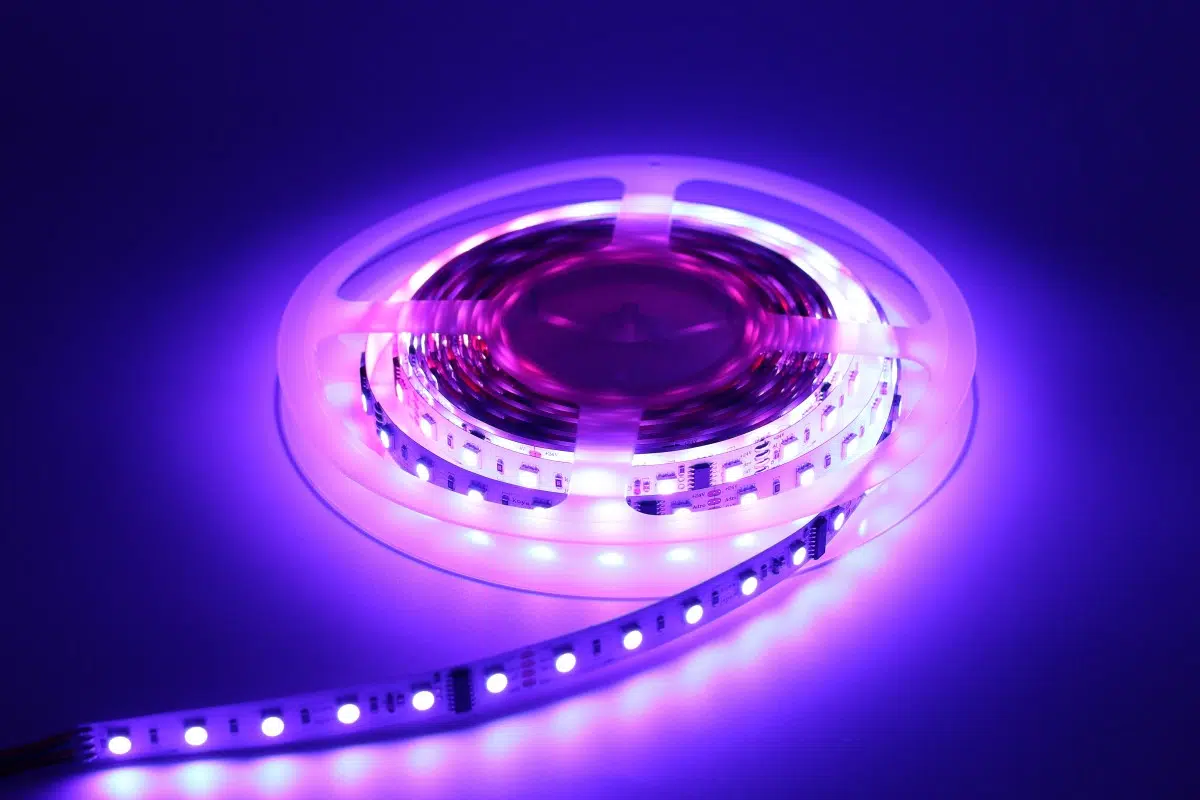 Mettre en valeur vos objets avec les rubans LED