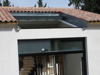 Que peut apporter une toiture coulissante à votre maison