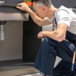 Comment choisir un artisan qualifié pour vos travaux de plomberie sanitaire à savenay ?