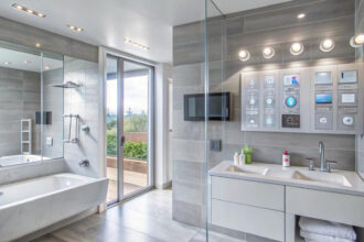 Conception de salle de bain : transformez votre espace en oasis de détente !