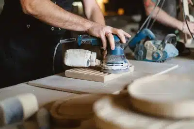 Ponceuse pour travailler le bois