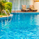 Projet de piscine dans le 82 : choisir un constructeur expérimenté pour un résultat sur mesure